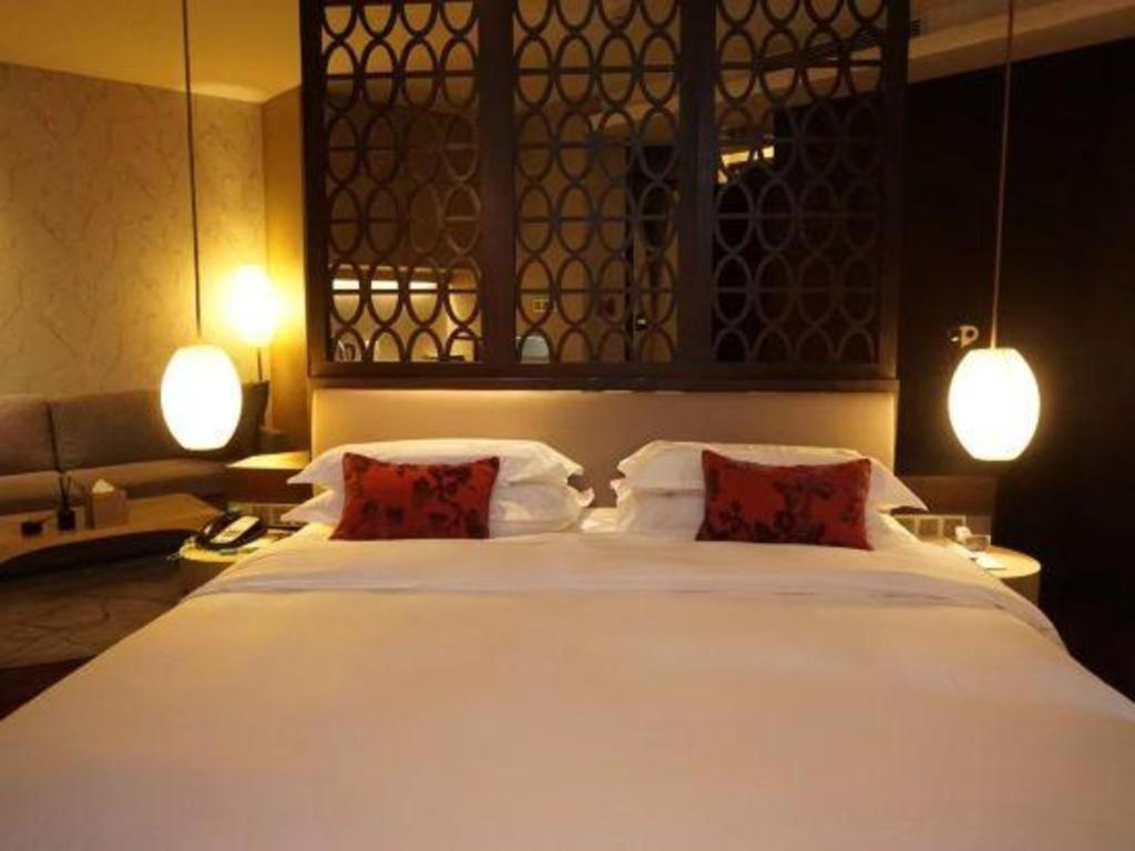 Maison New Century Hotel Dongguan Dongguan  Exterior foto